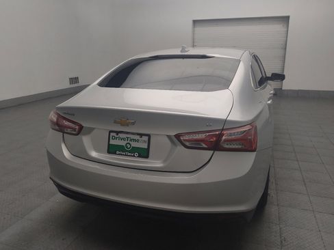 Used 2021 Chevrolet Malibu LT FWD image 7
