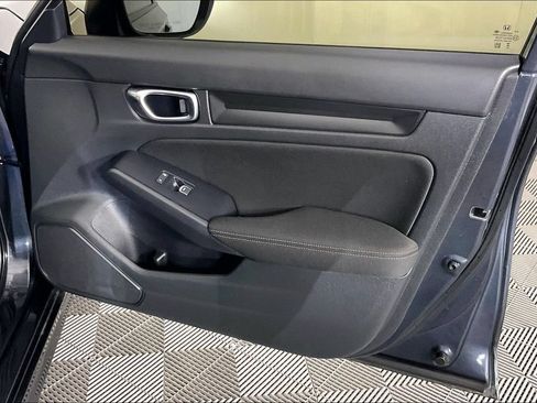 Used 2025 Honda Civic Sport image 22