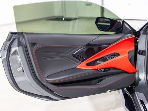 Used 2024 Chevrolet Corvette Z06 w/ Z07 Performance Package RWD image 29