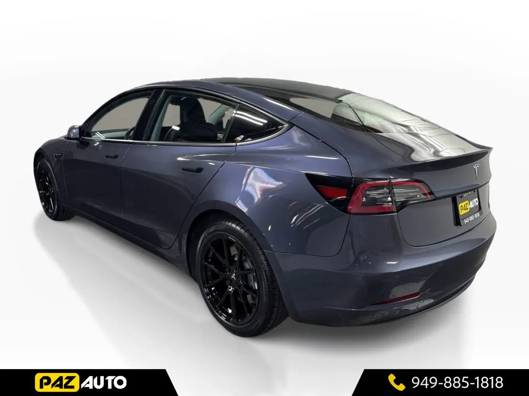 Used 2023 Tesla Model 3 Standard Range RWD image 3