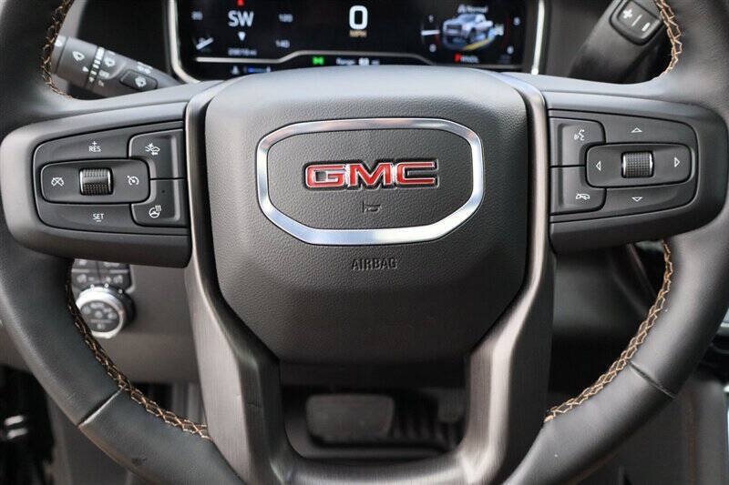 Used 2025 GMC Sierra 3500 AT4 w/ AT4 Premium Plus Package AWD/4WD image 22