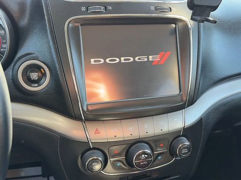 Used 2017 Dodge Journey Crossroad w/ Rear Seat Video Group I image 24