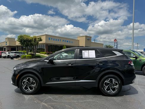 Used 2024 Kia Sportage LX AWD/4WD image 24