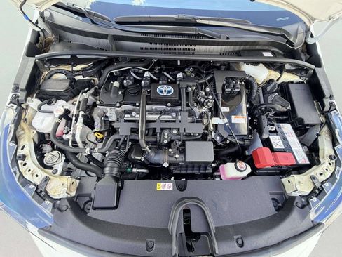 Used 2021 Toyota Corolla LE FWD image 10
