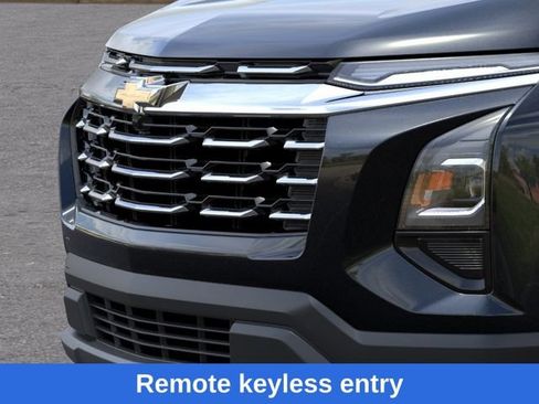 New 2026 Chevrolet Equinox LT w/ Convenience Package II FWD image 14