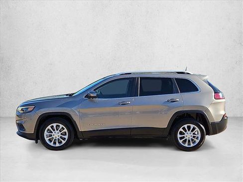 Used 2019 Jeep Cherokee Latitude w/ Popular Appearance Group FWD image 9