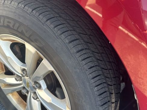 Used 2012 Chevrolet Equinox LT image 2