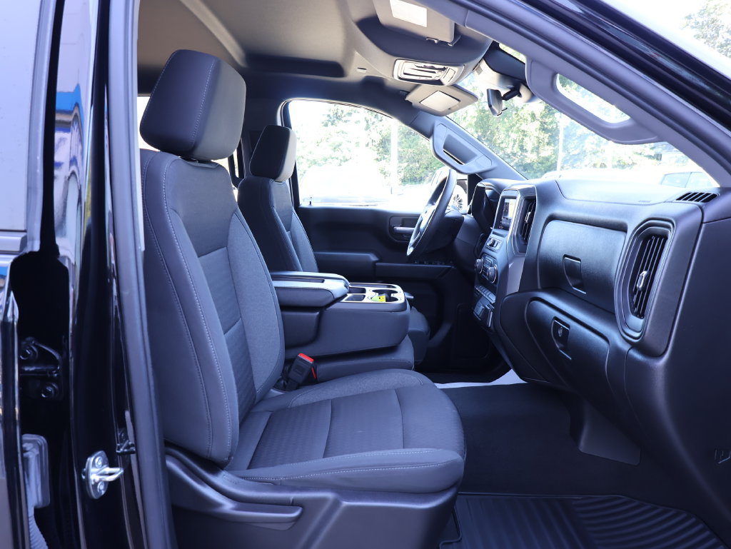 Used 2023 Chevrolet Silverado 1500 Custom AWD/4WD image 39