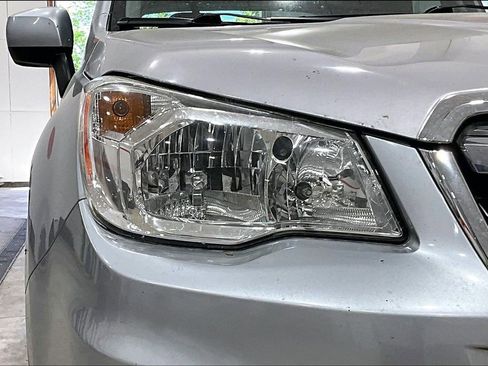 Used 2016 Subaru Forester 2.5i Premium AWD/4WD image 28