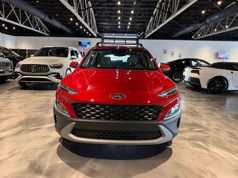 Used 2022 Hyundai Kona SEL image 8