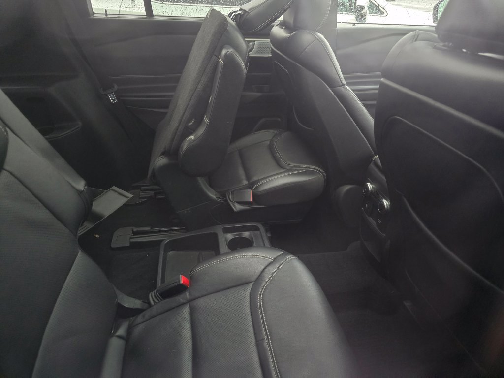 Used 2020 Ford Explorer ST w/ ST Street Pack AWD/4WD image 13