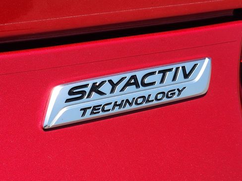 Used 2016 MAZDA MX-5 Miata Grand Touring RWD image 13