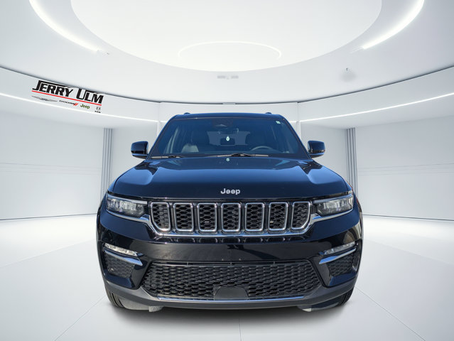 Used 2025 Jeep Grand Cherokee Limited AWD/4WD image 8