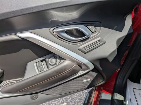 Used 2018 Chevrolet Camaro SS RWD image 22