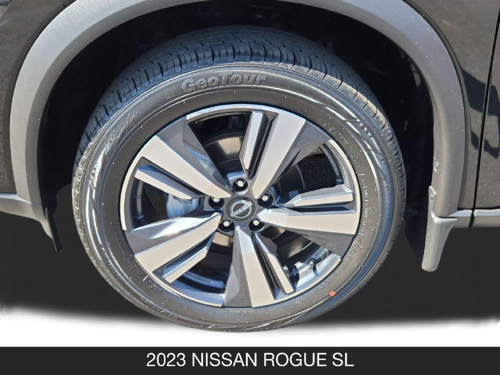 Used 2023 Nissan Rogue SL w/ SL Premium Package FWD image 11