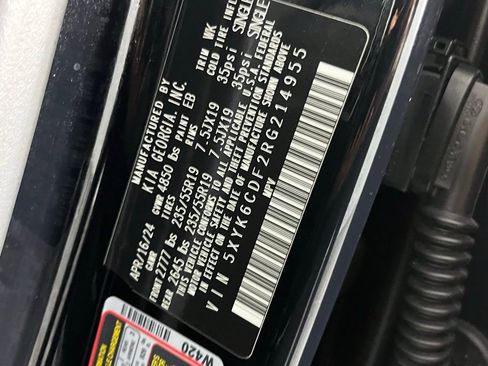 Used 2024 Kia Sportage X-Line w/ X-Line Premium Package image 37