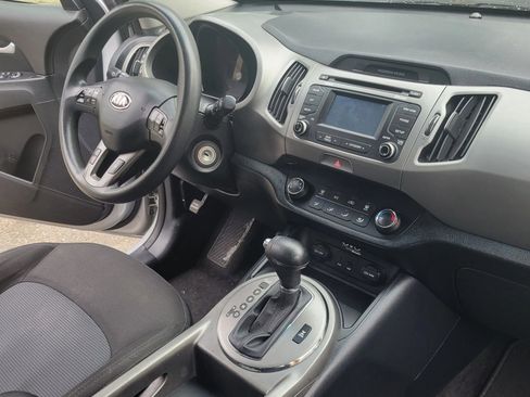 Used 2014 Kia Sportage LX image 16