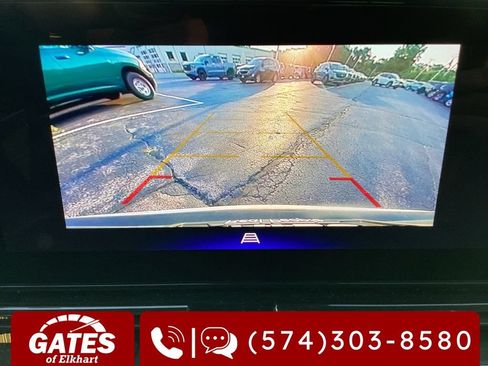 Used 2025 Chevrolet TrailBlazer LT AWD/4WD image 17