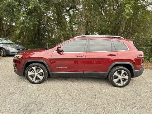 Used 2019 Jeep Cherokee Limited FWD image 4