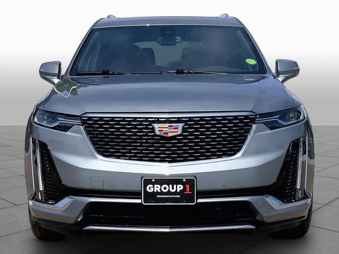 Used 2025 Cadillac XT6 Premium Luxury AWD/4WD image 3