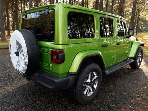 Used 2019 Jeep Wrangler Unlimited Sahara w/ Uconnect 4C Nav & Sound Group image 3