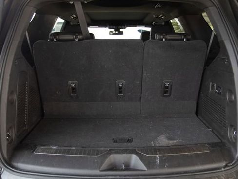 Used 2021 Chevrolet Tahoe Z71 w/ Luxury Package image 33