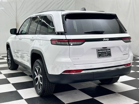 New 2025 Jeep Grand Cherokee Limited w/ Trailer Tow Package image 5