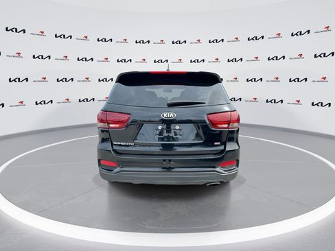 Used 2020 Kia Sorento LX FWD image 7