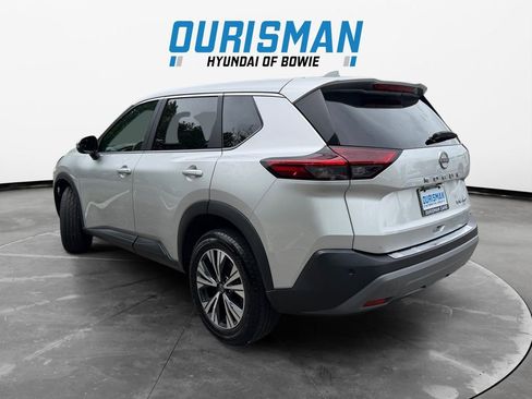 Used 2023 Nissan Rogue SV AWD/4WD image 4