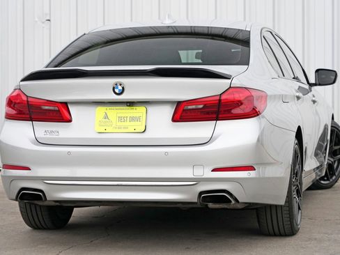 Used 2017 BMW 540i xDrive image 4