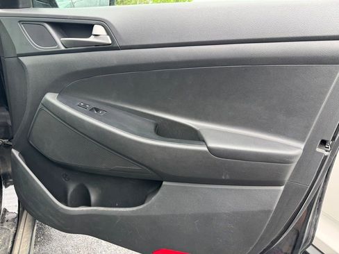 Used 2018 Hyundai Tucson Sport image 8