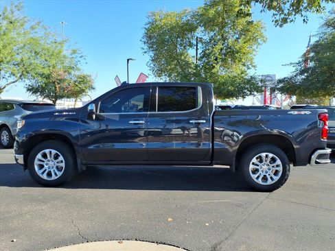 Used 2023 Chevrolet Silverado 1500 LTZ w/ Technology Package image 2