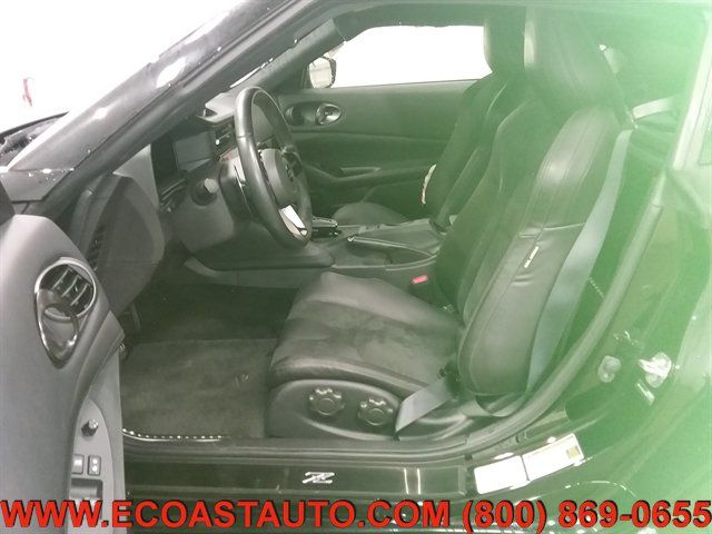 Used 2023 Nissan Z w/ Floor Mat Package (L93) RWD image 10