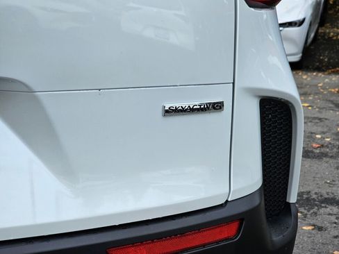 Certified 2025 MAZDA CX-50 AWD 2.5 S w/ Cargo Package image 18