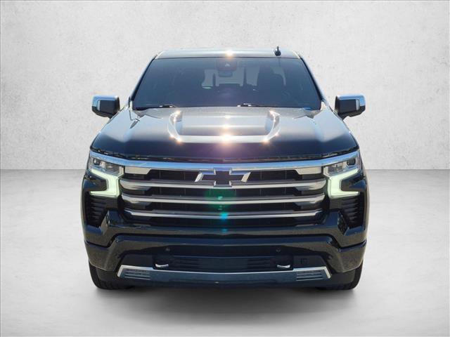 Used 2022 Chevrolet Silverado 1500 High Country w/ Z71 Off-Road Package AWD/4WD image 2