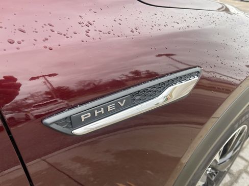 Used 2024 MAZDA CX-90 Plug-In Hybrid w/ Premium Plus image 10