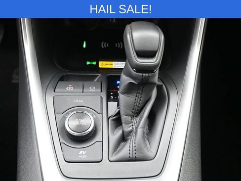 Used 2025 Toyota RAV4 XLE image 26