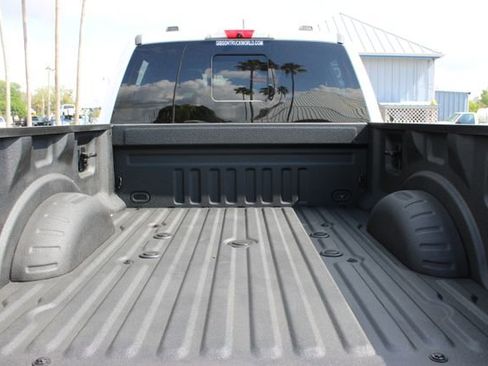 Used 2022 Ford F250 Platinum AWD/4WD image 10