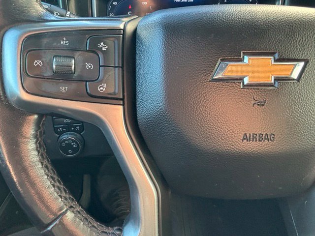 Used 2022 Chevrolet Silverado 1500 LT AWD/4WD image 8
