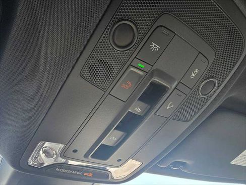 New 2025 Audi Q3 2.0T Premium Plus image 34