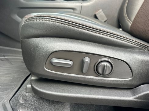 Used 2022 Chevrolet Traverse High Country w/ LPO, Floor Liner Package image 14