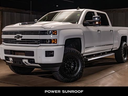 Used 2017 Chevrolet Silverado 3500 LTZ w/ Duramax Plus Package AWD/4WD image 5