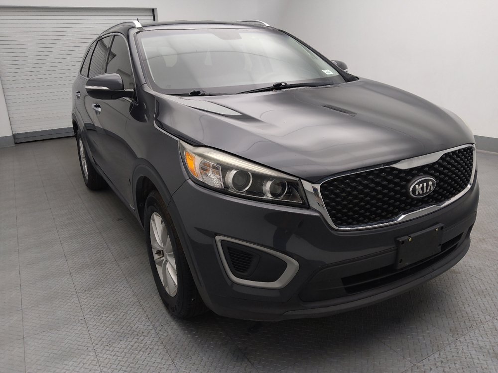 Used 2017 Kia Sorento AWD image 14