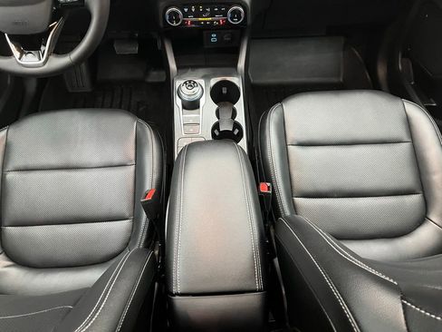 Certified 2022 Ford Escape SEL image 23