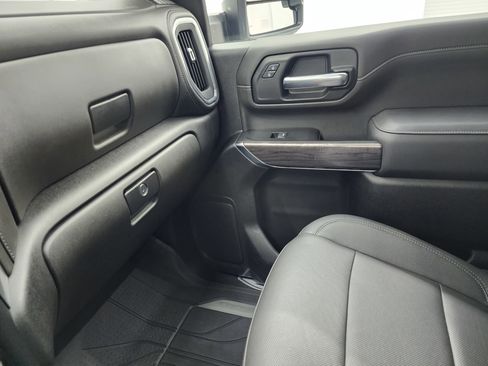 Used 2022 Chevrolet Silverado 2500 LTZ w/ Safety Package image 13