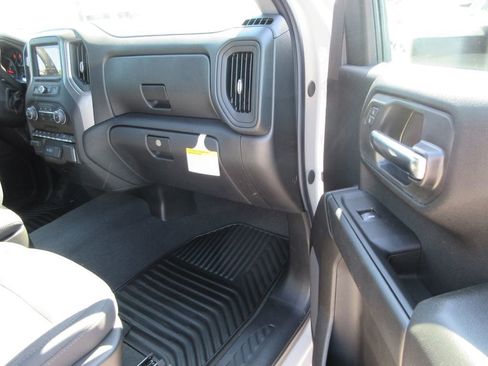 New 2026 Chevrolet Silverado 2500 Custom w/ Custom Value Package AWD/4WD image 20