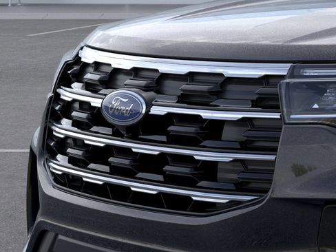 New 2026 Ford Explorer Active w/ Active Comfort Package RWD image 17
