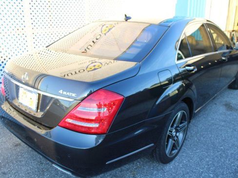Used 2013 Mercedes-Benz S 550 4MATIC image 5