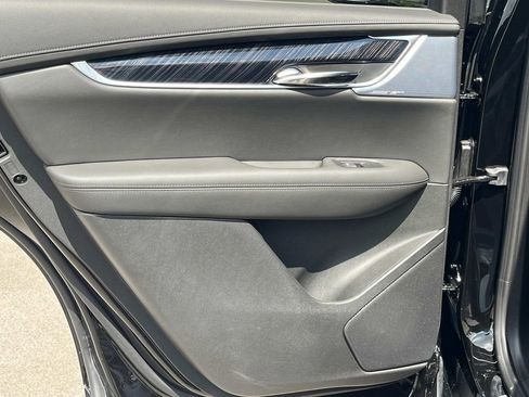 New 2025 Cadillac XT6 Premium Luxury w/ Technology Package image 21