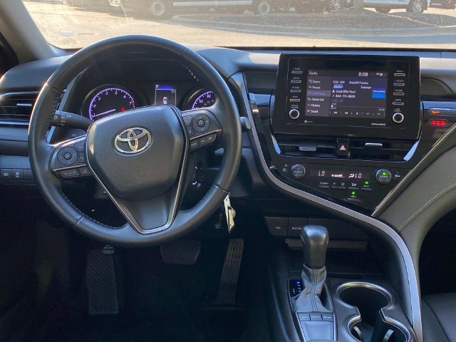 Used 2023 Toyota Camry SE FWD image 8